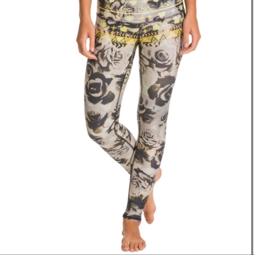 Teeki Desert Rose Leggings